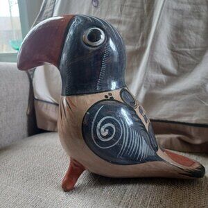 Vintage Tonala Mexico Bird Toucan Art Pottery‎ Signed Mateos